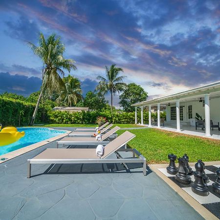 Villa New Tropical Oasis Retreat In Miami Extérieur photo