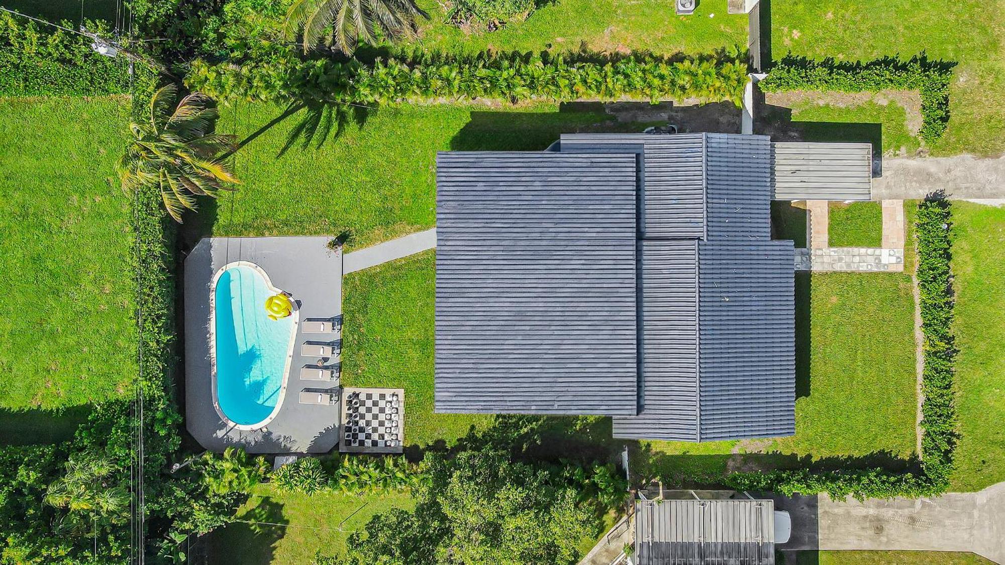 Villa New Tropical Oasis Retreat In Miami Extérieur photo